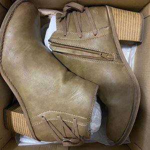 Taupe Roxy booties